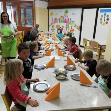 76674825_1713644602100424_828780262648184832_n