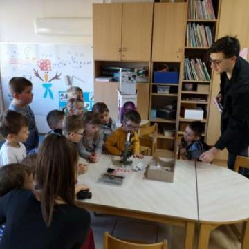 87647949_190689948875639_2638090207374606336_n