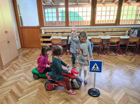 received_712414547463697