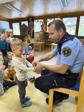 737237232585b782226e9e2b87e31754