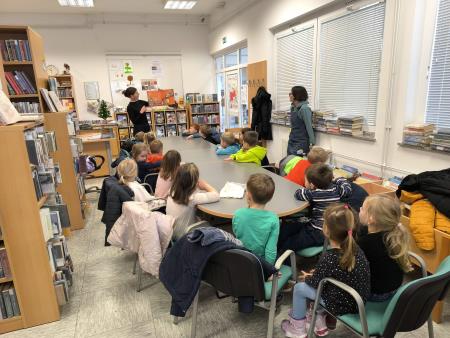 3180bc8a12a18339dda58050d3bb87ec