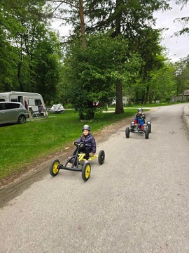 96fc7dd2e8454b769fc8d42018847529